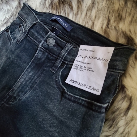 π΄ SOLD π΄Calvin Klein Jean's *NWT* - Picture 3 of 5